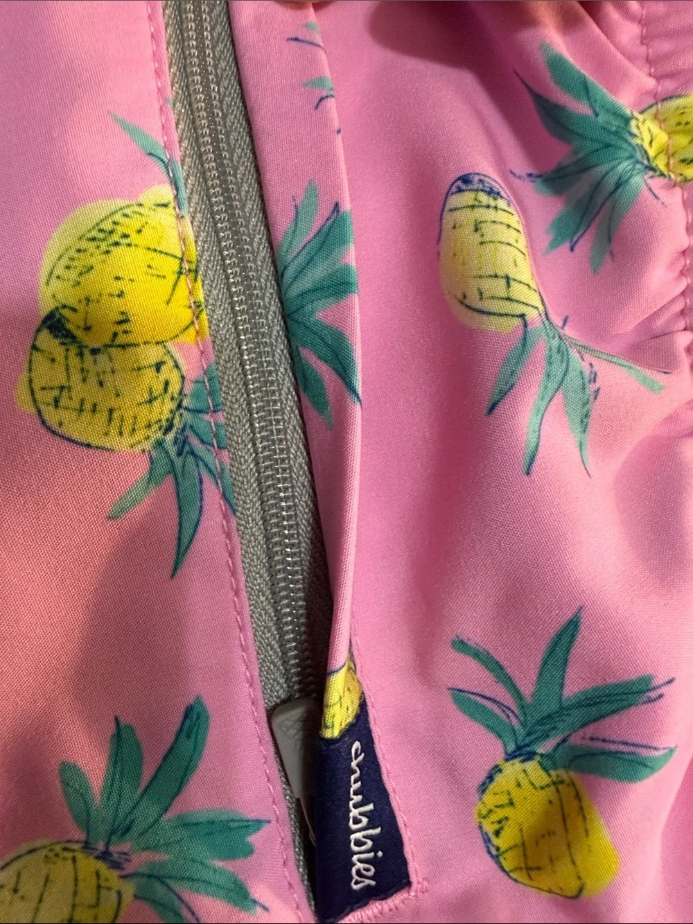 Chubbies Men’s XXL Swim Trunks Lot of 2 5.5” Inseam Pineapple Tropical Print